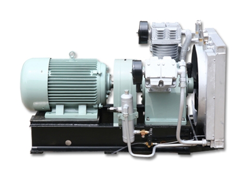 低压空压机是工业现代化的基础产品，常说的电气与自动化里就有全气动的含义